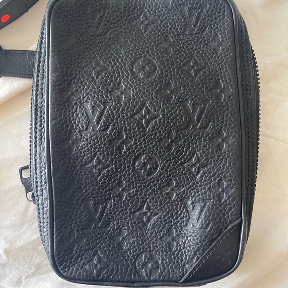 Louis Vuitton utility black monogram bag - Picture 1 of 8
